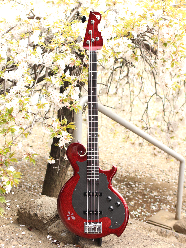 Glitter Red Bass